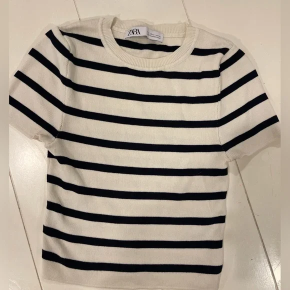 Zara Striped Knit Tee - Picture 1 of 5